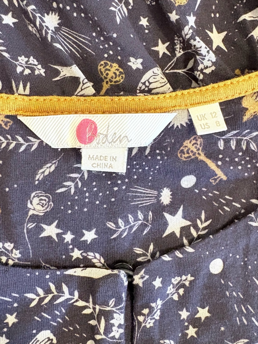 Boden Violette Blouse In Mystic Woodland - Picture 6 of 10